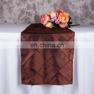 Pintuck Table Runner photo-3