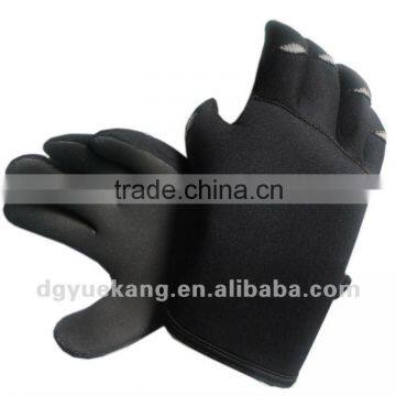 Neoprene Cleaning Glove