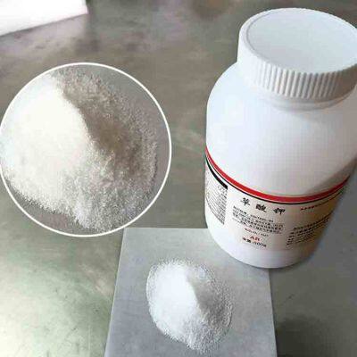 Potassium oxalate as an additive for blood collection tubes
