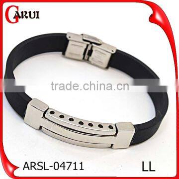 Customize new products 2016 IP plate color silicone bracelet with logo