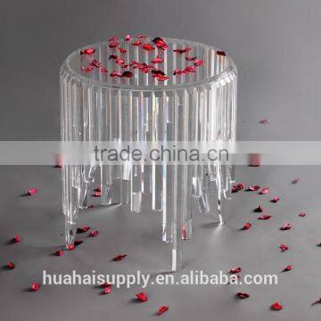 China Supplier Custom acrylic Crystal Chair with Charming Design