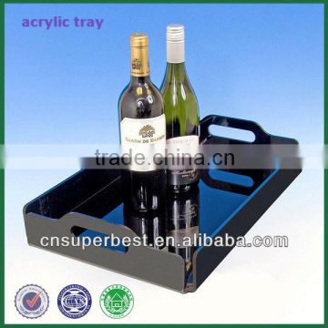 Black acrylic tray for wine