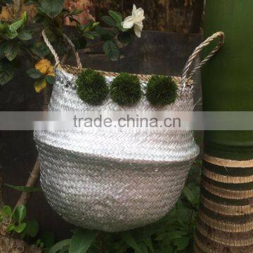 Best selling Eco-friendly silver dipped seagrass belly basket with green pompoms