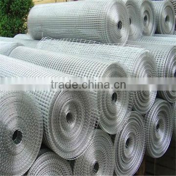 welded wire mesh fence