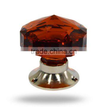 Cut Glass Pyramid Style Amber Mortice