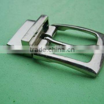 metal interlocking belt buckle