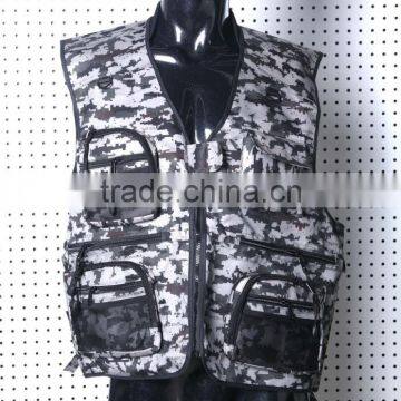 2016 Latest design factory supply most popular camouflage fishing vest