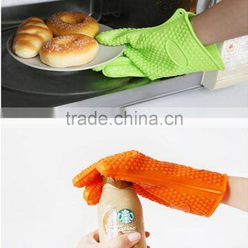 Amazon hot selling high quality silicon Heat-resistant bbq gloves, Express FBA