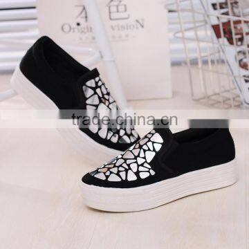 China Shoe Factory Low Price Canvas Shoe Women Trainers 2017 photo-3