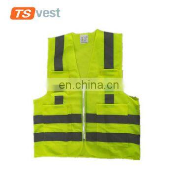 Multi-pocket 120gsm yellow safety vest for ourdoor activities