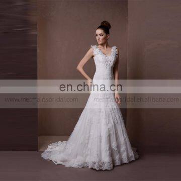 Classical V-neck Flowers Straps Mermaid Lace Wedding Party Dress Sweep Train