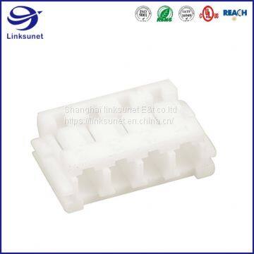Female Socket 4 Pin 30AWG JST Terminal Connector photo-2