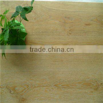 Rustic multilayer engineered natural oak hardwood flooring wide