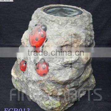 Polyresin ladybug solar garden decoration LED pilot lamp