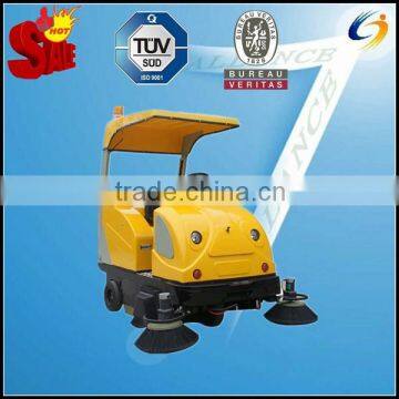 Driveway street vacuum sweeping machine/sweeper