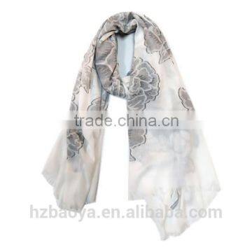 New design clipping and carving polyester-viscose floral scarf