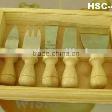 5 PCS Cheese knife set in wooden box - ELEGANT