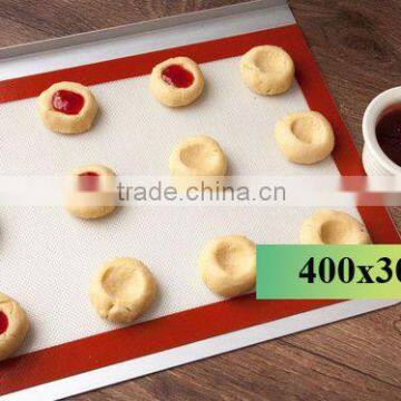 Silicone macaron baking mat