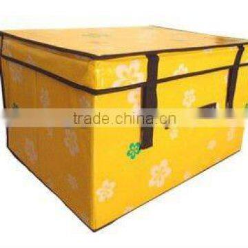 2012 Fashion foldable large-capacity non-woven storage box