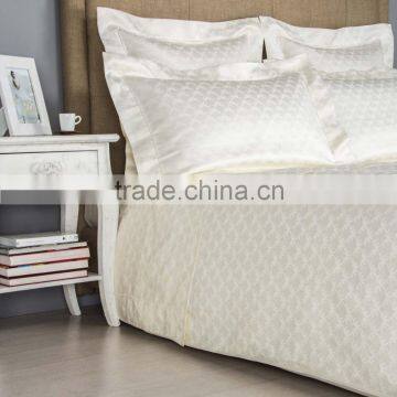 Jacquard woven quiltcover set