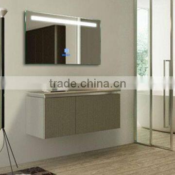 Radio & MP3 Bathroom Mirror with LED Light