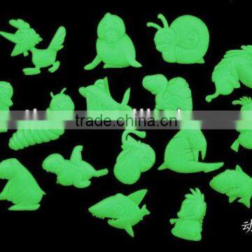 animal glow in dark sticker