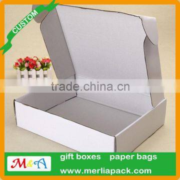 Fold and Tuck Cardboard Box Customize White Mailer Box with Tab Lock