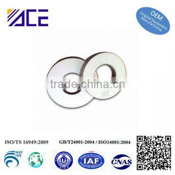Piezoelectric Ceramic Suitable for Welding Transducer and Tooth Cleaning