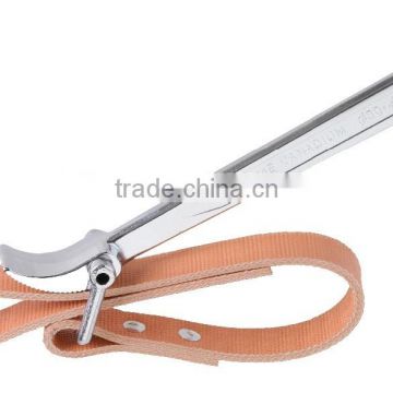 Oil filter strap wrench