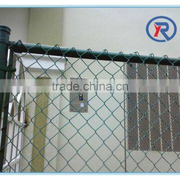 China PVC Coated Chain Link Fence With Good Price or Plastic Chain Link Fence photo-2
