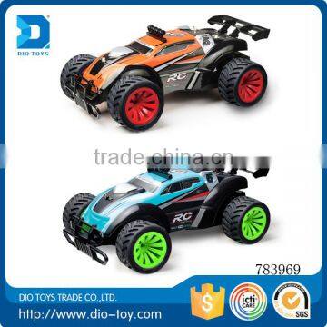 2017 Newest 1: 16 2.4G Four-wheel drive high speed battery opperated radio control car