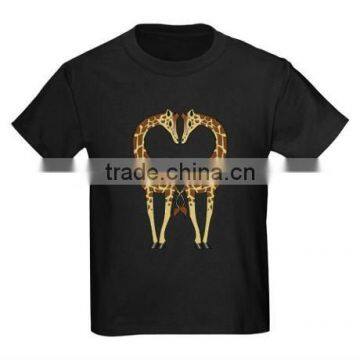 BOYS ZIRAFFE PRINTED ROUND NECK T SHIRT