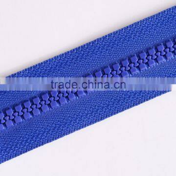 Long Chain Zipper #8 Plastic Zipper Long Chain photo-2