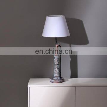 America Modern Customised Indoor Decoration Beautiful Woman Statue Resin Base Antique Table Lamps With Switch photo-2