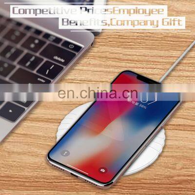 Amazon Top Seller 5W Phone Wireless Charger Pad Stand Portable Gift Wireless Watch Charger For Apple