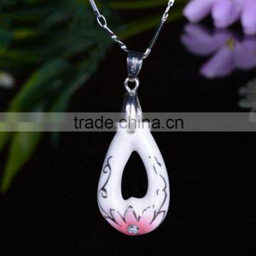 Amazing Natural Healthy Famille Rose Porcelain Glazed Flower Ceramic Pendant Necklace photo-2
