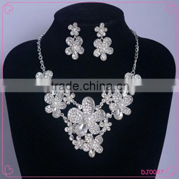 New Style Arrival Custom Jewelry Flower Plated Necklace Set Wholesale