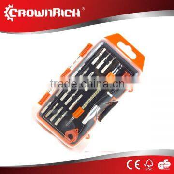 19PC Magnetic Plastic Handle Screwdriver