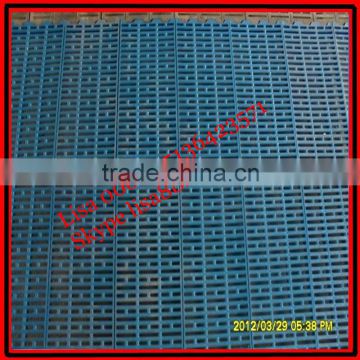 300*460mm plastic grooved floor