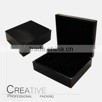 High gloss piano black perfume box wood