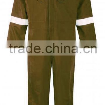 Hot selling cheap outdoor workwear with reflective tapes made in China