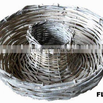 Garden Wicker Circle Planter