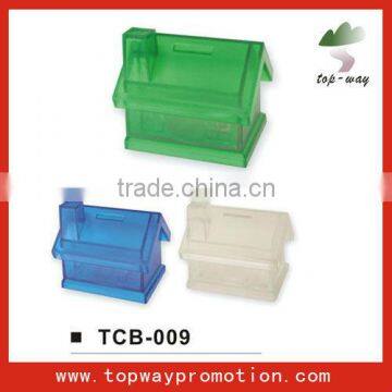 supply all kinds of house shaped plastic piggy bank