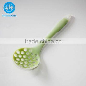2015 Hot Sale Heat Resistant Silicone Kitchen Utensils Quality Choice photo-2