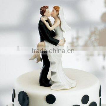 Kissing Couple Cake Topper