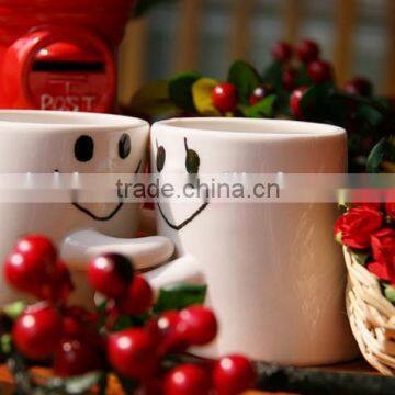 korea style creative lovely cartoon hug gesture modeling white lovers ceramic coffee mug, porcelain chel klein mug