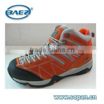 action trekking shoes