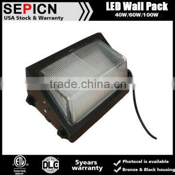 120lm/w UL DLC 40W Led Wall Pack Light photo-4