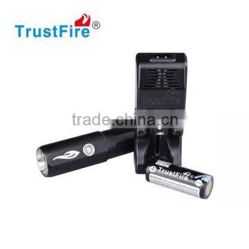 2014 newest mode 7w 300lm mini cree led flashlight A10 rechargerable light