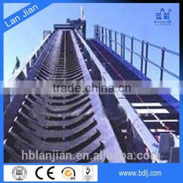 Belt supplier China ISO certificate rubber surface cleated conveyor belt used chemical industries